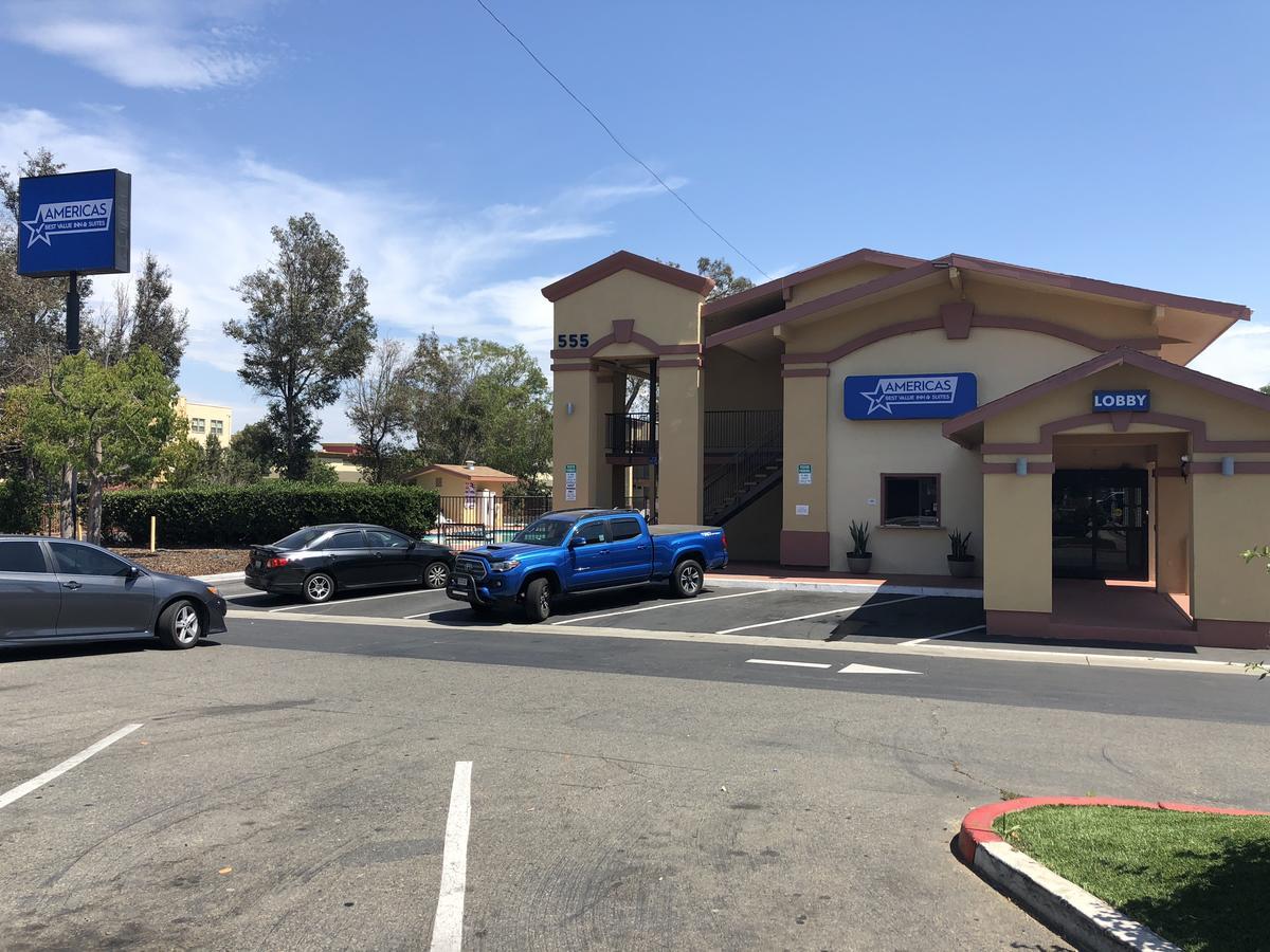 Americas Best Value Inn & Suites 埃斯孔迪多 外观 照片